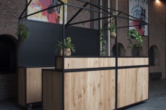 Dubbele-staal-eikenhouten-BC-bar-met-backbars